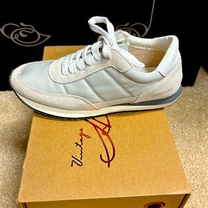 Vintage Havana Fierce Sneaker size 7 Grey multi